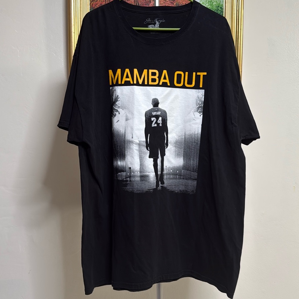 Kobe Bryant MAMBA OUT T-Shirt Sz 2XL